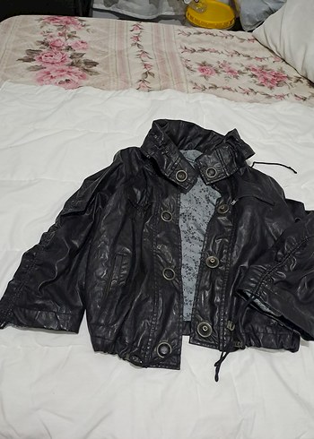 Siyah Düğmeli Deri Kadın Ceket - Görsel 4