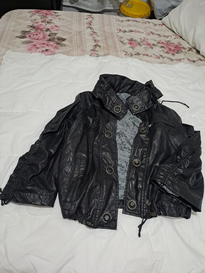 Siyah Düğmeli Deri Kadın Ceket - Görsel 4