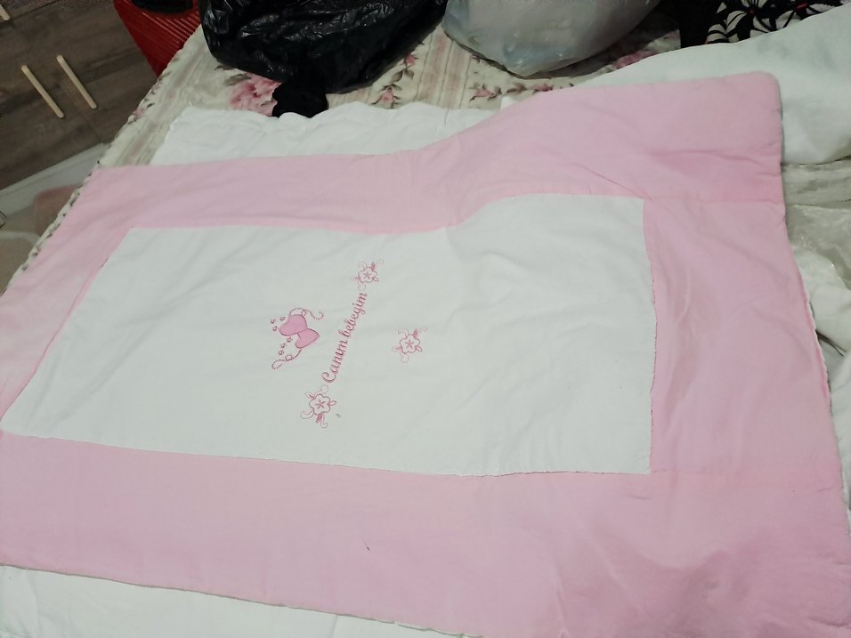 Pamuklu Pembe Baskılı Çocuk Battaniyesi - Görsel 3