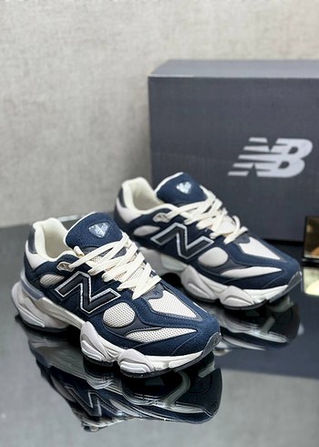 40 Beden gri Renk New Balance Platform Spor Ayakkabı(40-44 arası var)