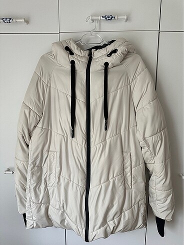 Stradivarius Kaz tüyü mont
