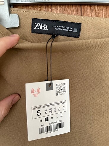 Zara Zara Etiketli Şort/Etek