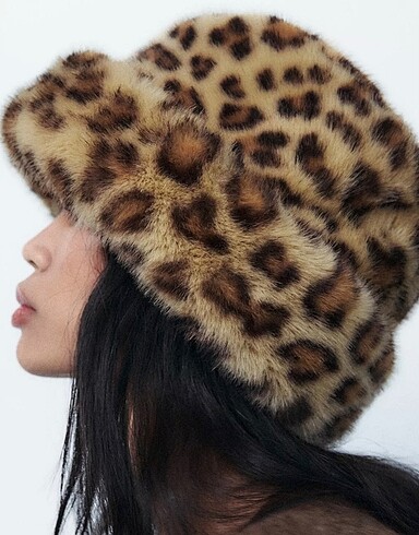 Zara Zara Etiketli Leopar Desenli Bere
