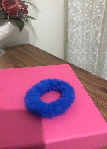 Mavi Yumuşak Lastikli Kadın Saç Tokası
