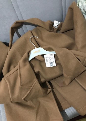 xl Beden camel Renk Bej Uzun Kuşaklı Kadın Kaban