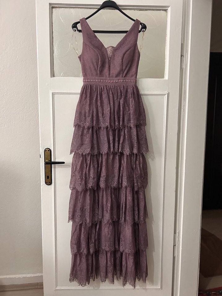 Bohem V Yaka Uzun Katlı Elbise - Görsel 2