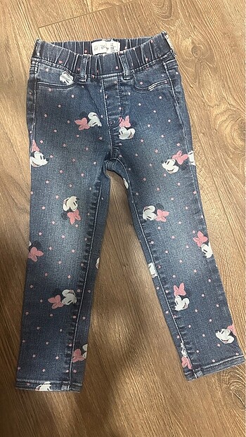 GAP 4 yaş disney pantolon