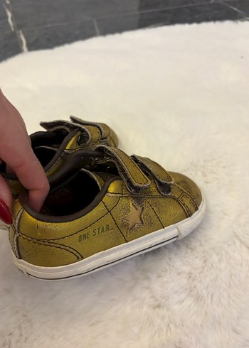 24 Numara Kız Çocuk Altın Renkli Cırt Cırtlı Spor Ayakkabı - Görsel 5