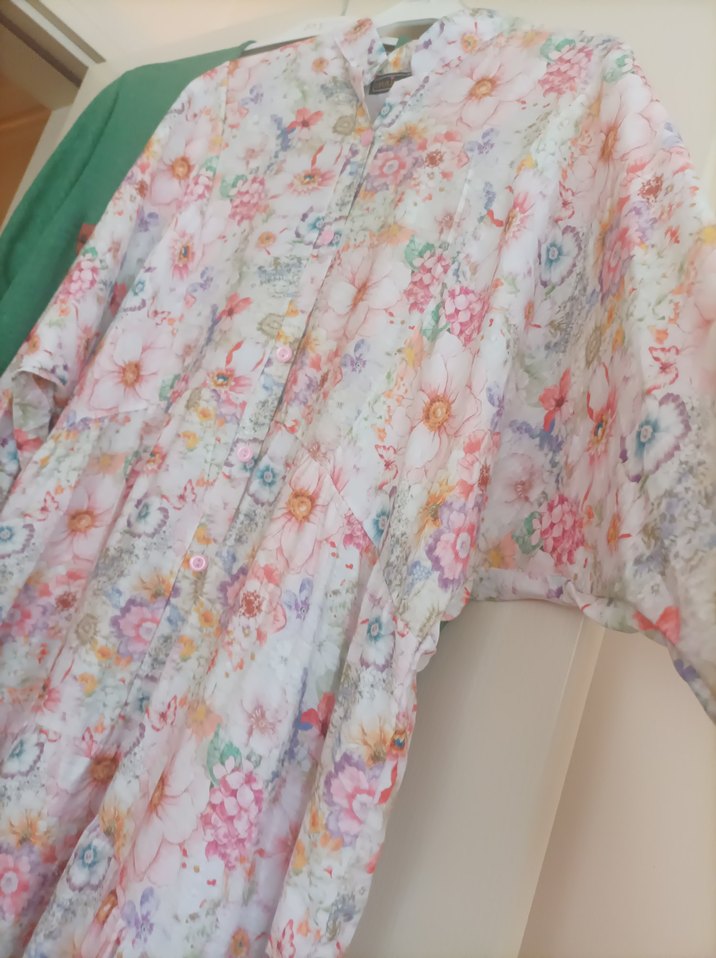 Çiçek Desenli Uzun Yeni Sezona Uygun Modal Keten Kumaş - Görsel 3