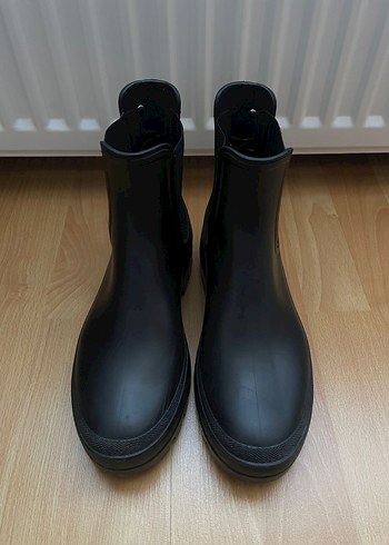 İgor Siyah Kadın Bot - Görsel 5