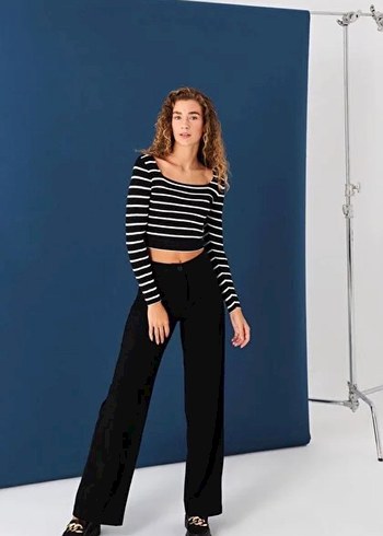 Düğmeli Siyah Kadın Kumaş Pantolon - Görsel 3