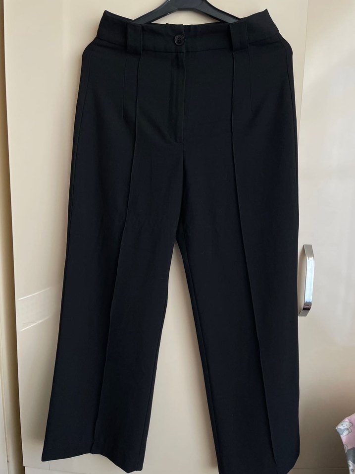 Düğmeli Siyah Kadın Kumaş Pantolon - Görsel 2