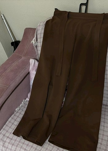 Diğer Kahverengi Kemerli Kadın Kumaş Pantolon