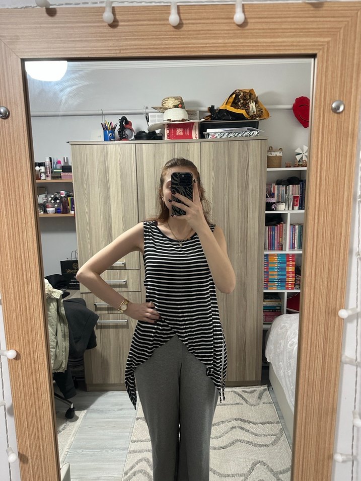 Gri Çizgili Straplez Kadın Atlet - Görsel 3