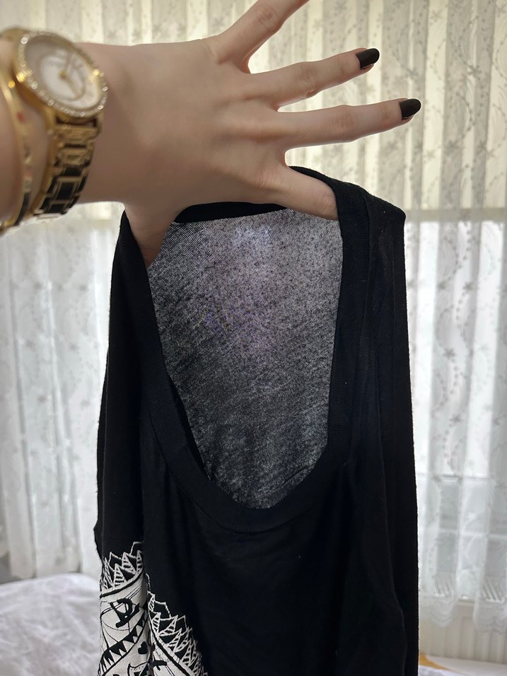 Bohem Tarz Siyah Baskılı Kadın Tişört - Görsel 4