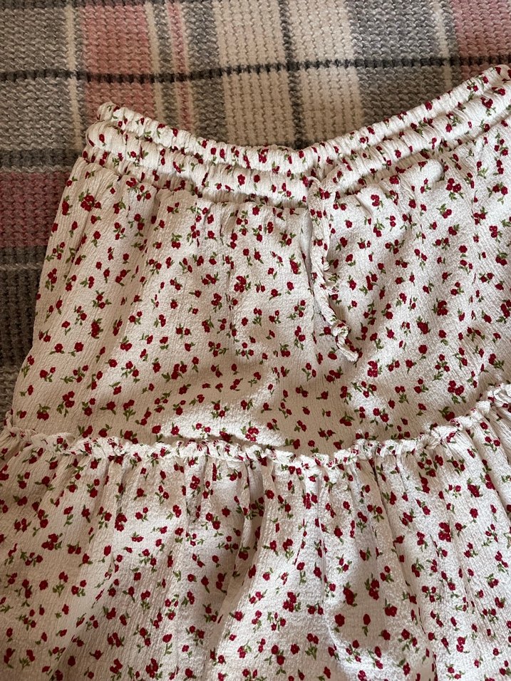 Kadın çiçek desenli beyaz şortlu etek mini - Görsel 2