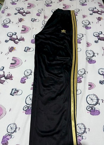 Adidas Altın Şeritli Siyah Kadın Spor Pantolon