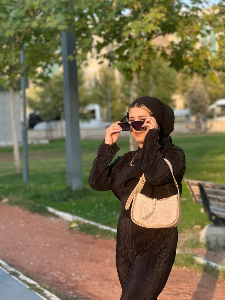 Siyah Tulum - Görsel 5