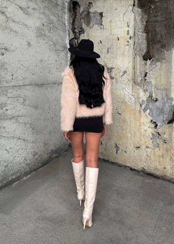 Bej Kürk Detaylı Midi Boy Kadın Ceket - Görsel 3