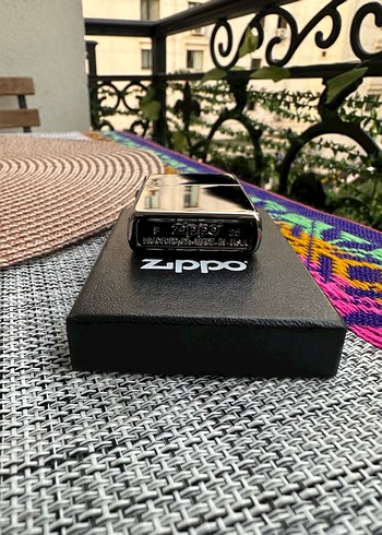  Beden Renk Zippo 250 Reg H Pol Chrome