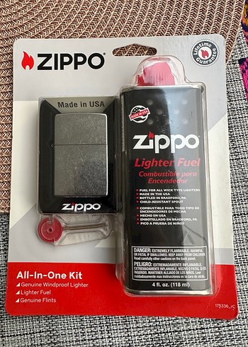 Zippo Siyah Rüzgar Geçirmez Çakmak ve Yakıt Seti