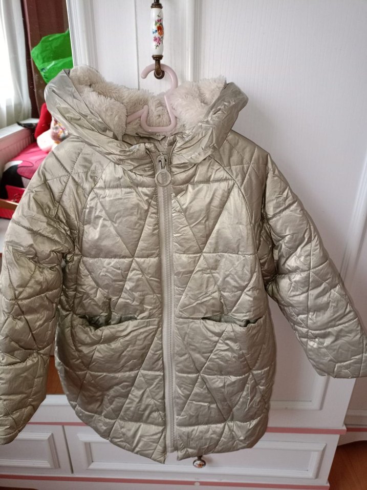 Gri Kürklü Kız Çocuk Mont - Görsel 2