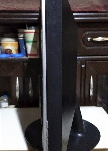 Casper 2000W 2006AW 20 inç LCD Monitör - Görsel 3