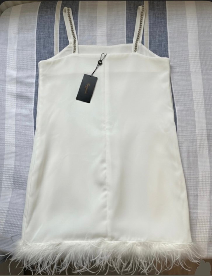 Beyaz Tüy Detaylı Elbise - Görsel 2