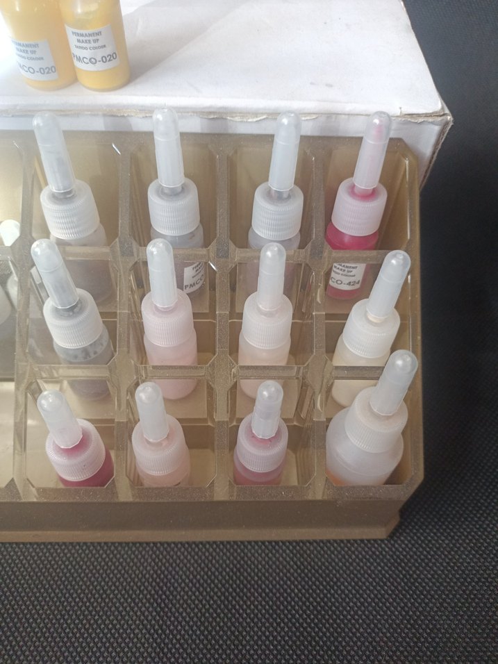 dünyanın en iyi kalıcı makyaj boyaları - Görsel 2