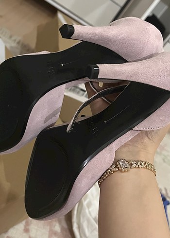 Zara Pembe Süet Topuklu Kemerli Stiletto - Görsel 3