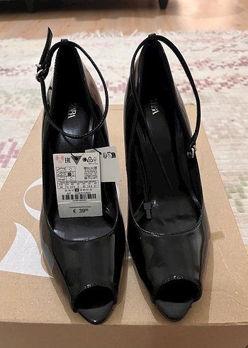 Zara Klasik Siyah Rugan Stiletto Topuklu Ayakkabı - Görsel 6