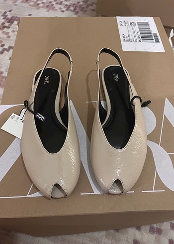Zara Beyaz Kadın Dolgu Topuklu Akşam Ayakkabısı - Görsel 5