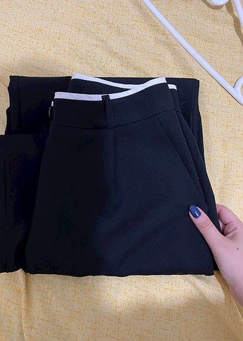 Trendyol & Milla Siyah Kadın Midi Kumaş Pantolon