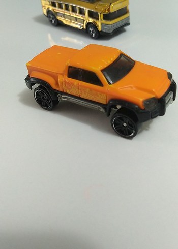 4 adet hot wheels - Görsel 4