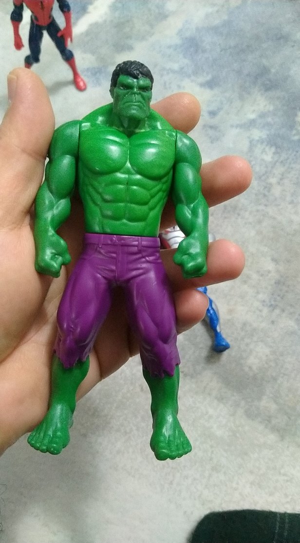 Renkli Süper Kahraman Aksiyon Figürleri - Görsel 3