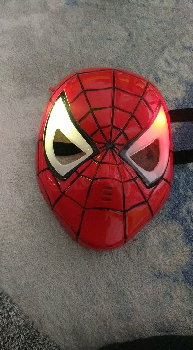 Renkli Kırmızı Örümcek Adam Maskesi - Görsel 3