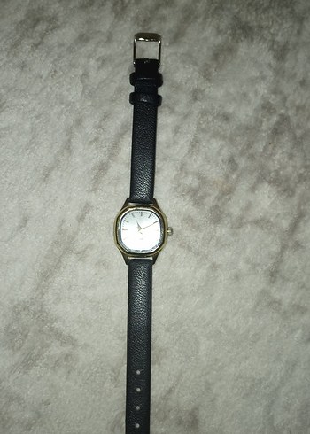 Diğer Minimalist Siyah Kadın Kol Saati