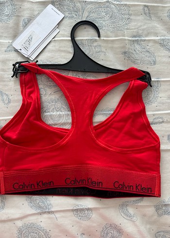 s Beden Calvin Klein Kırmızı Spor Sütyeni