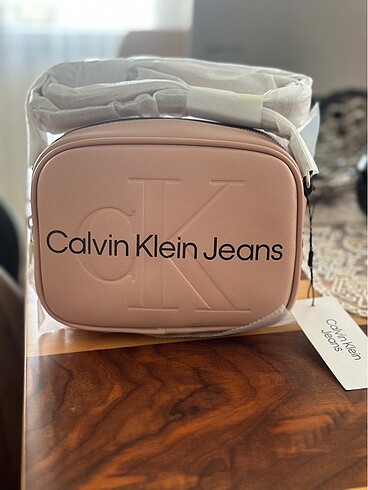 Calvin Klein Çanta