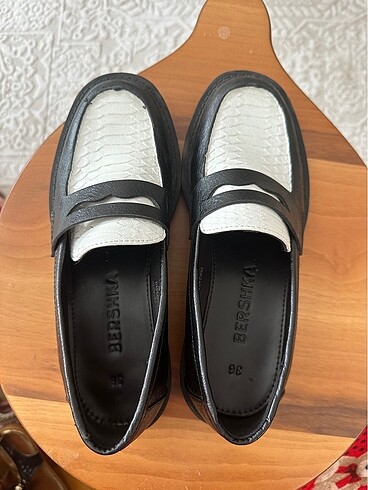 Bershka Ayakkabi