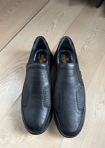 Hakiki yumuşak deri günlük ayakkabı - Görsel 3