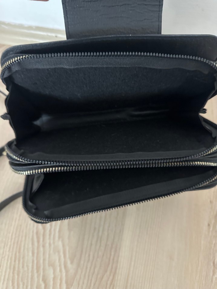 Siyah Kadın Omuz Çantası - Görsel 2