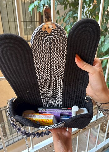 Beden siyah Renk Boncuklu Zebra Desenli Siyah Örgü Kadın Çanta