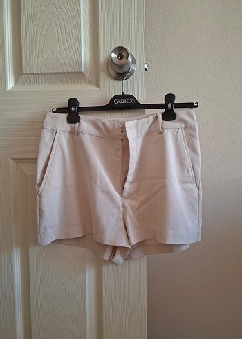 38 Beden ten rengi Renk H&M Şort
