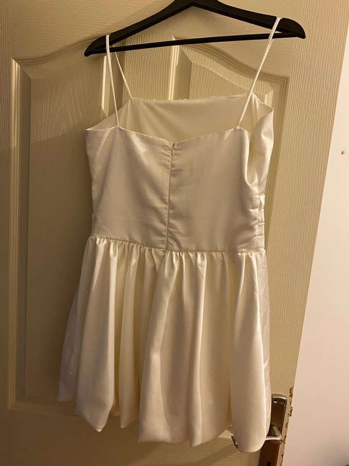 Beyaz Drapeli Mini Abiye Elbise - Görsel 3