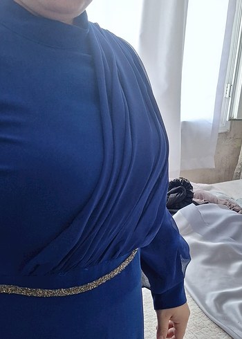 Abiye Mavi kol detay lı beli taşlı Drapeli Abiye Elbise