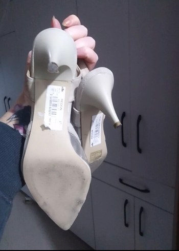 Elle Beyaz Süet Stiletto Kadın Abiye Ayakkabı