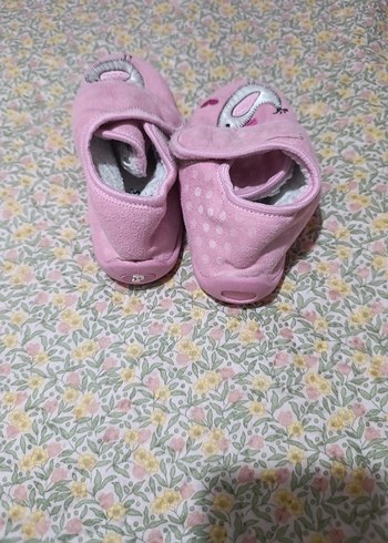 Kız Çocuk Pembe Nakışlı Sıcak Terlik - Görsel 2