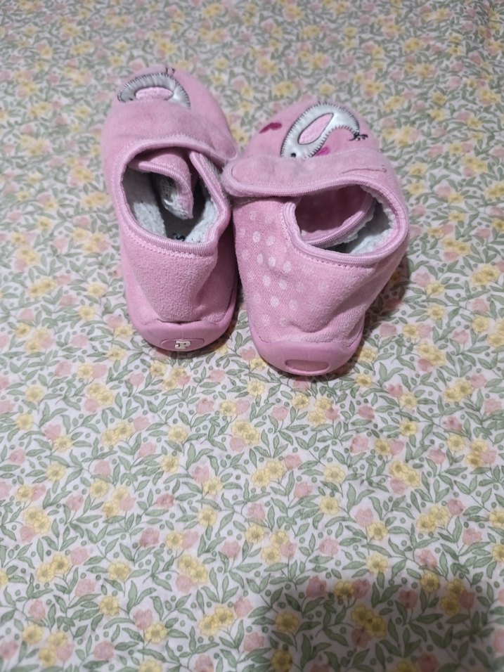 Kız Çocuk Pembe Nakışlı Sıcak Terlik - Görsel 2