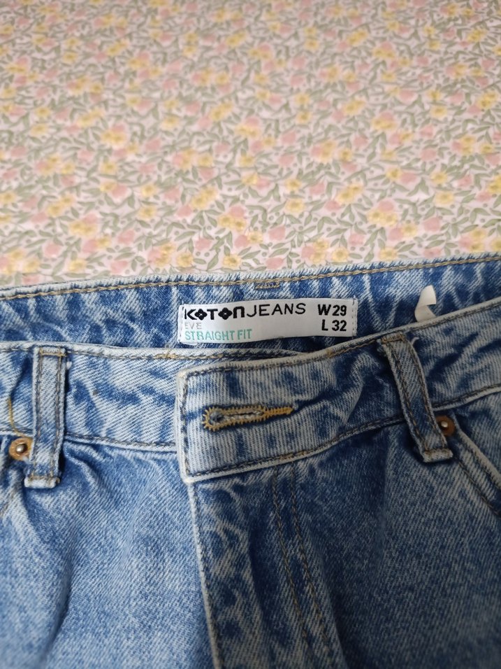 Yırtık Detaylı Mavi Kadın Jean - Görsel 3